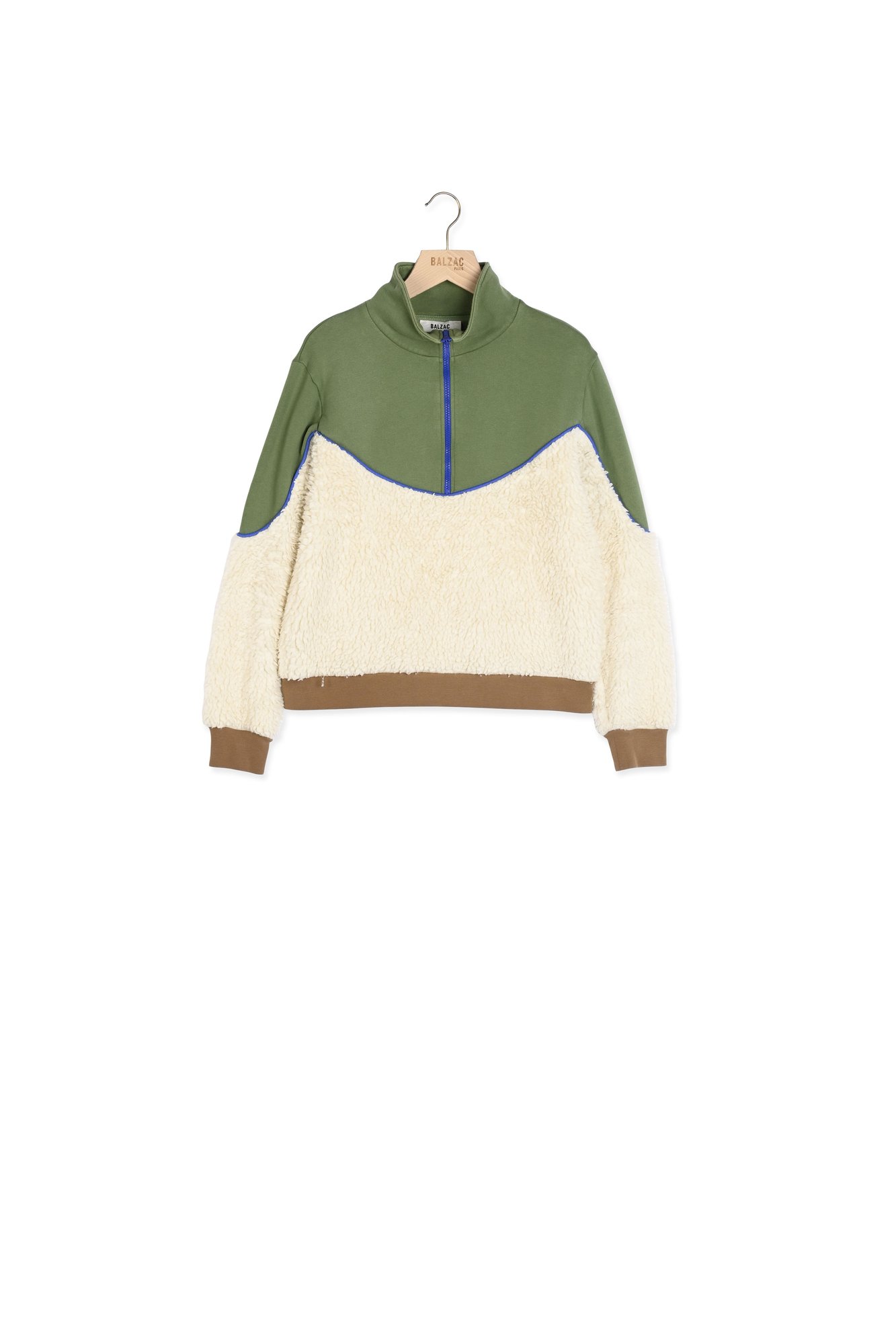 MARRON ET VERT