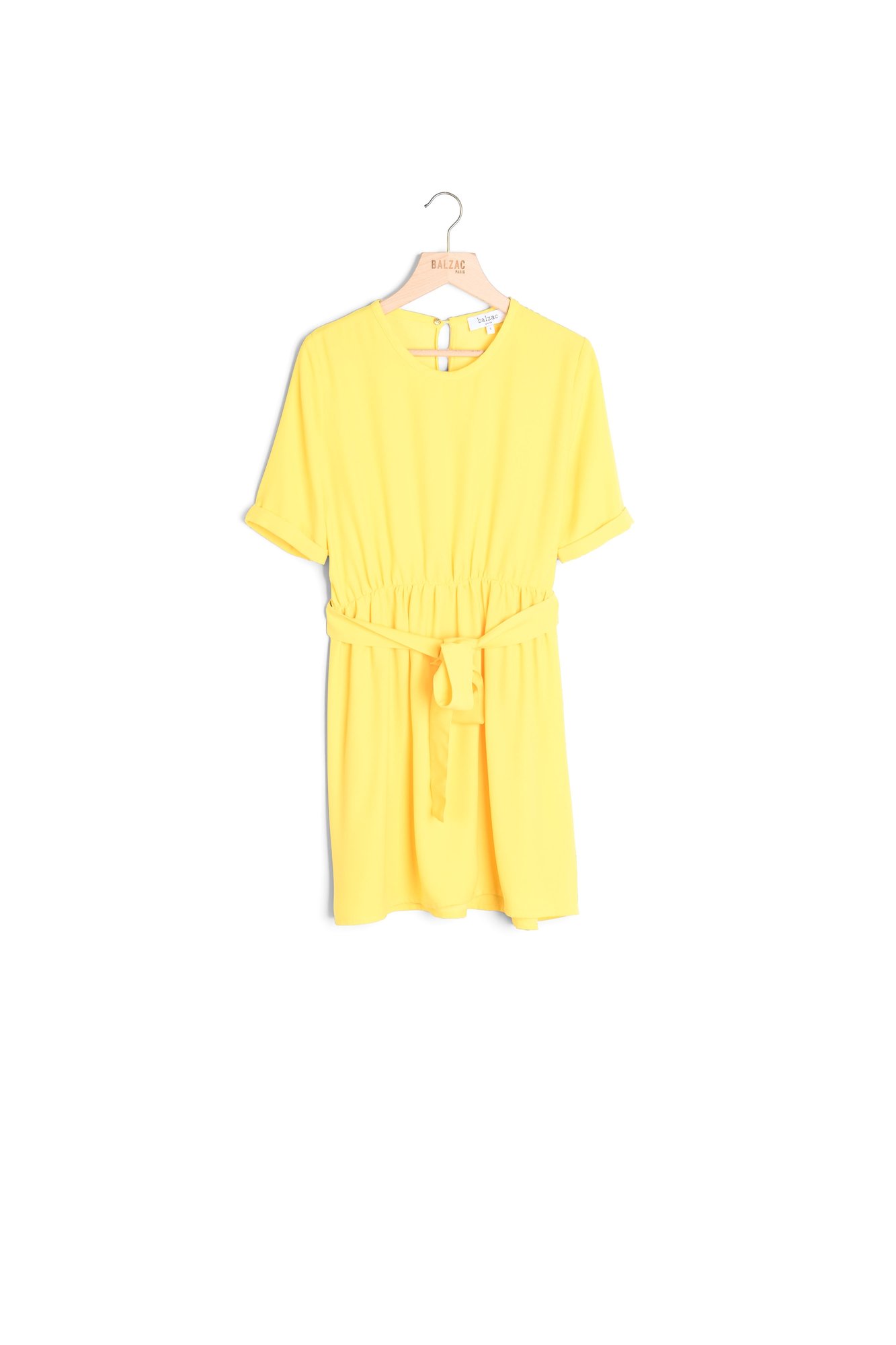 JAUNE