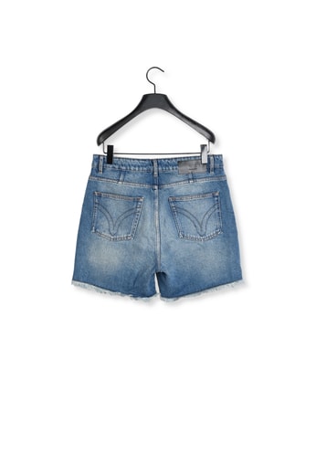 Short droit Ami seconde main photo 2