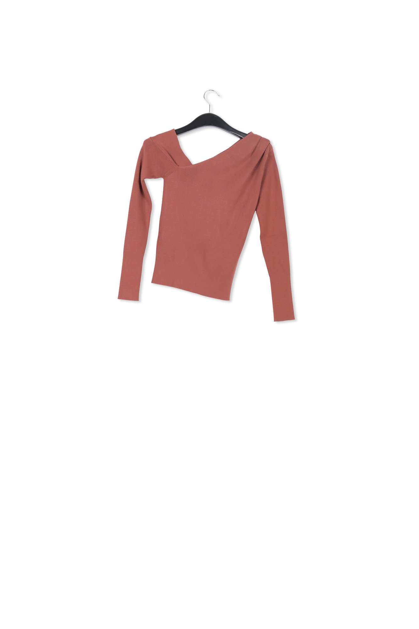 Pull brun en côtes avec encolure asymétrique RE—SSENTIEL seconde main photo 2