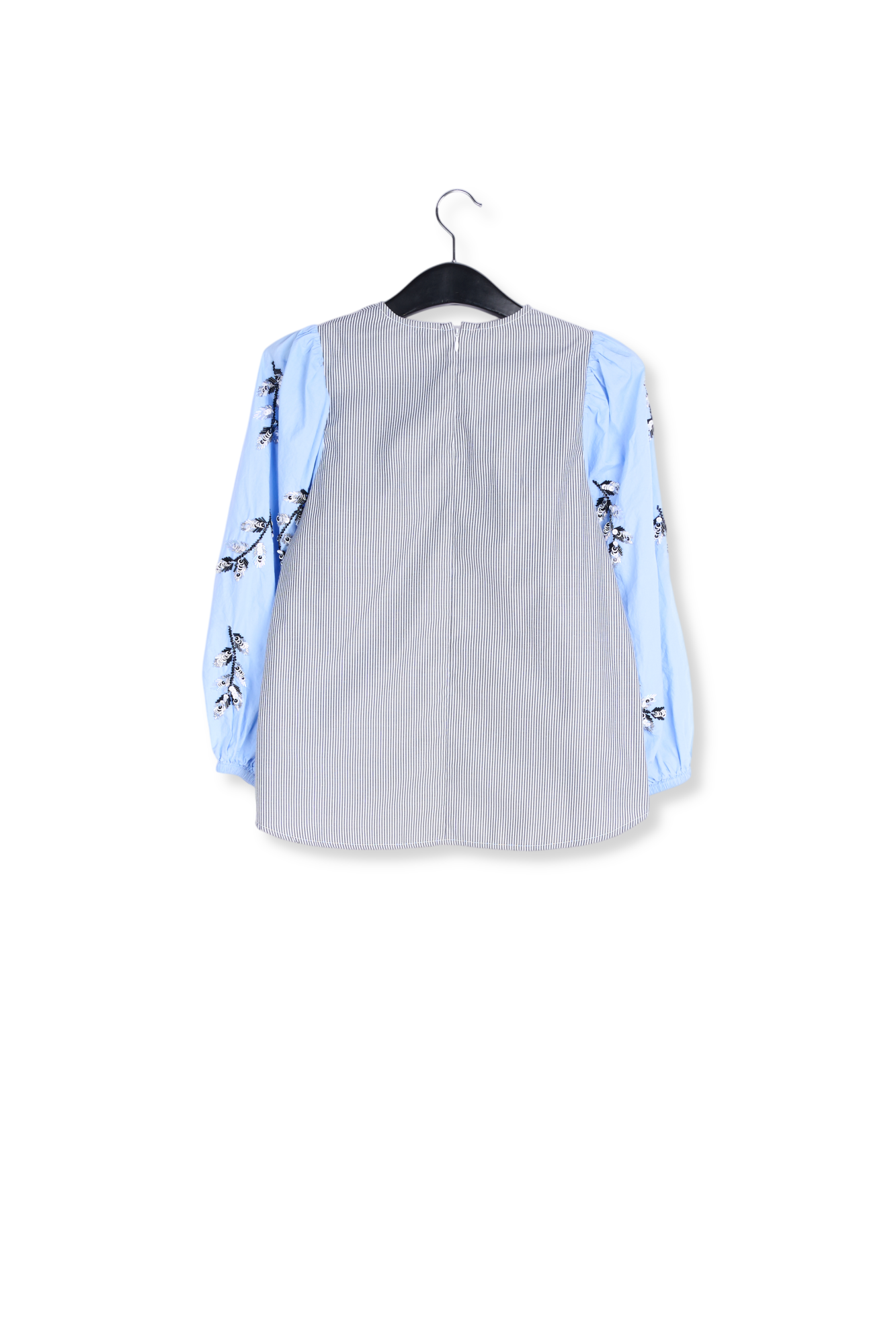 Blue and white embellished puff sleeved top RE—SSENTIEL second-hand photo 2