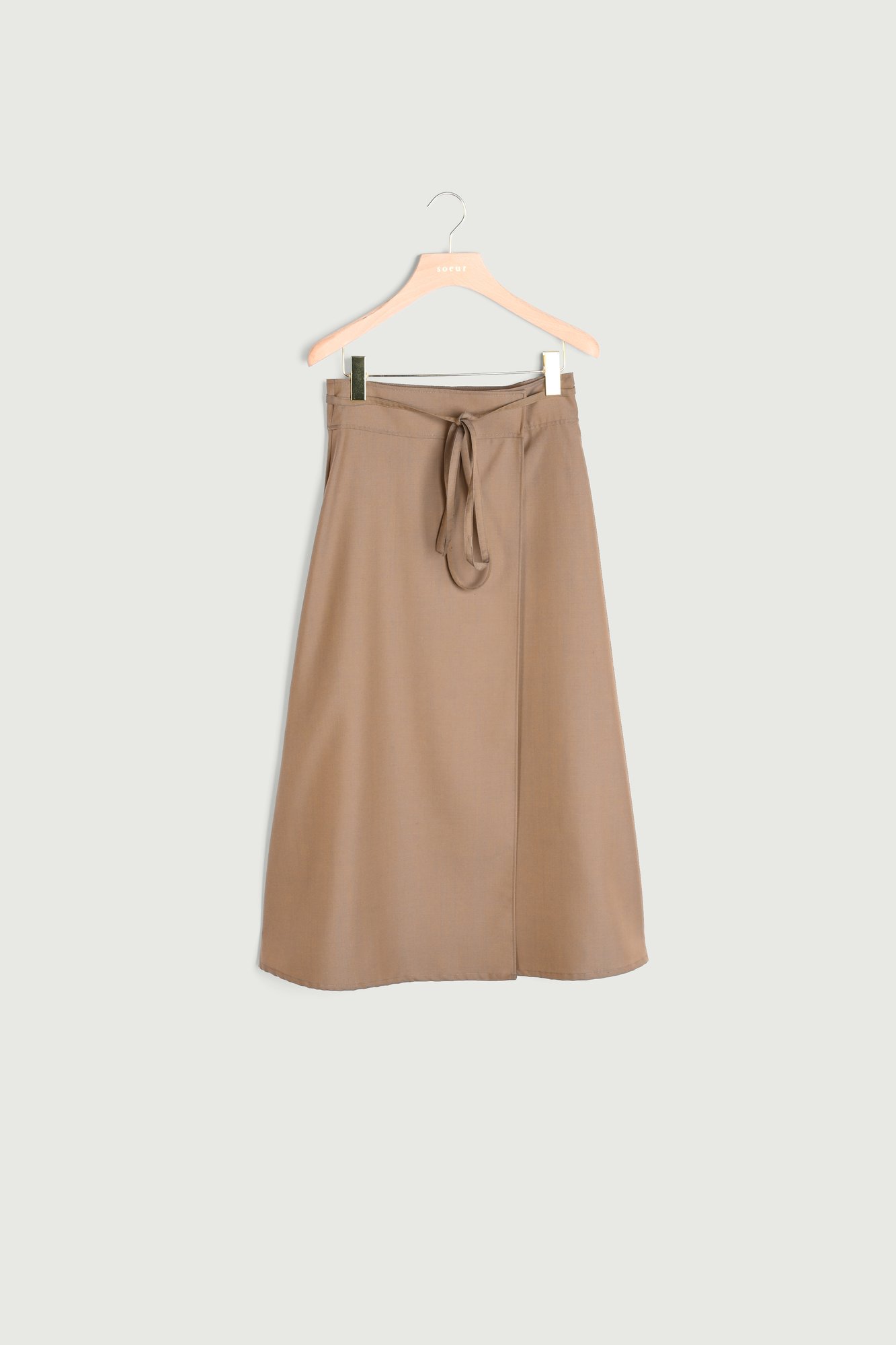 QUEEN SKIRT