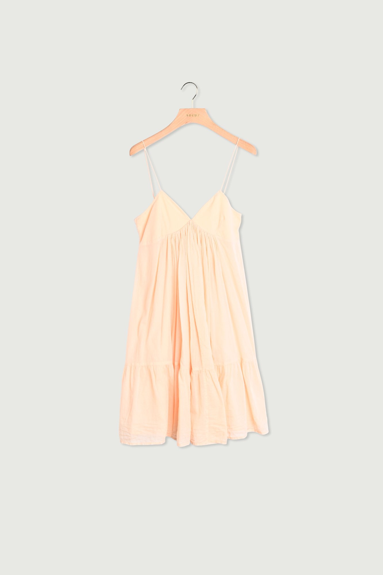 BEIGE ROSE