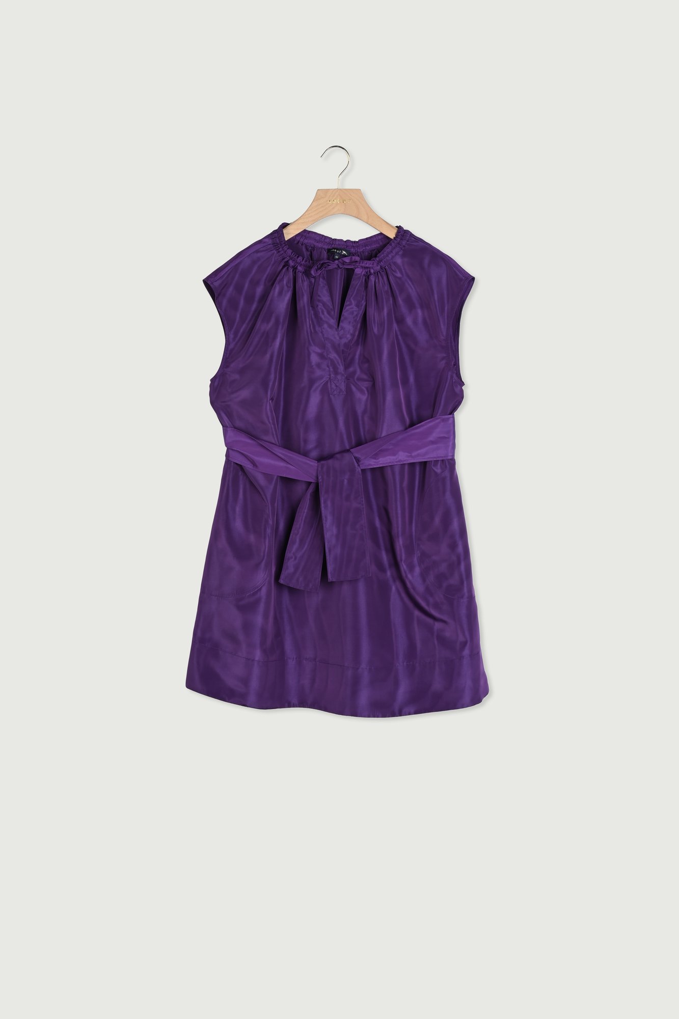 VIOLET