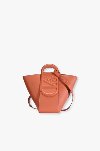 Large Mode Travia Shoulder Bag in Spanish Nappa Leather MCM second-hand photo 1
