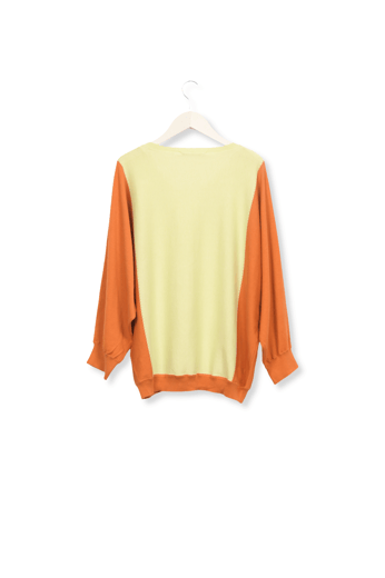 OVERSIZED TRUI IN ZIJDEMIX Xandres tweedehands photo 2