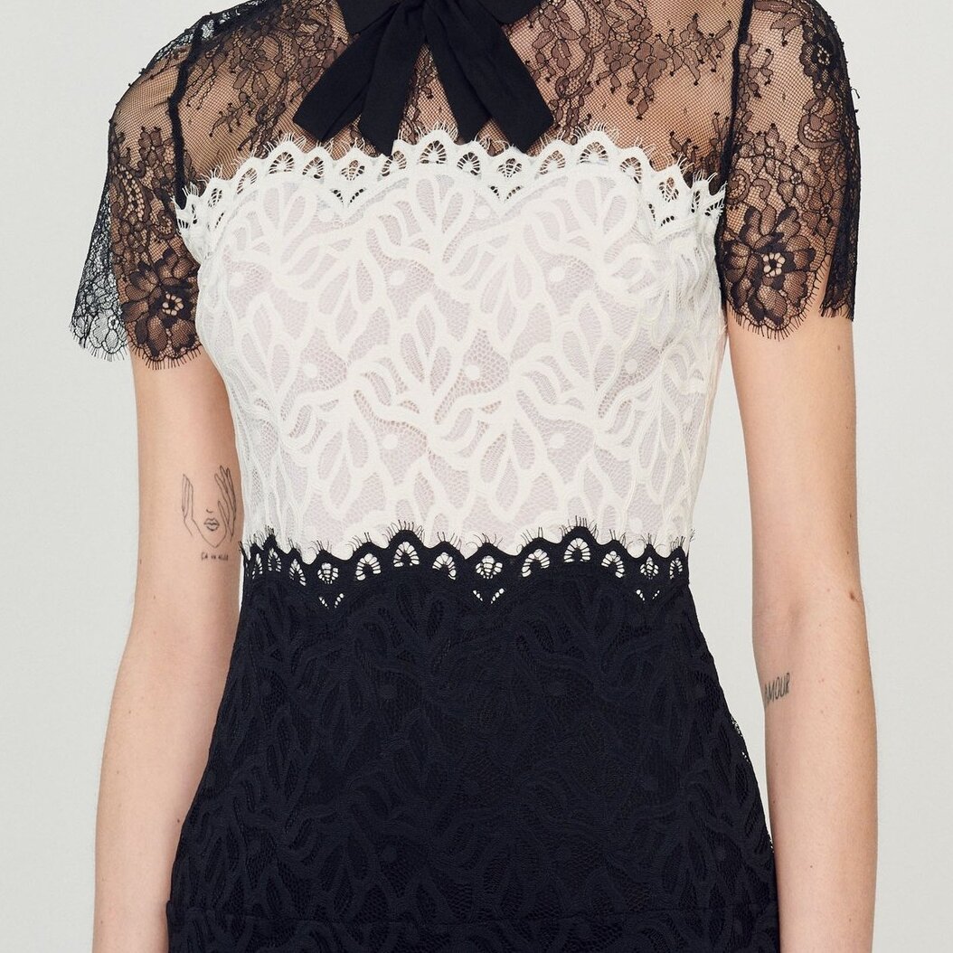 Robe en dentelle bi-couleur Sandro seconde main photo 4