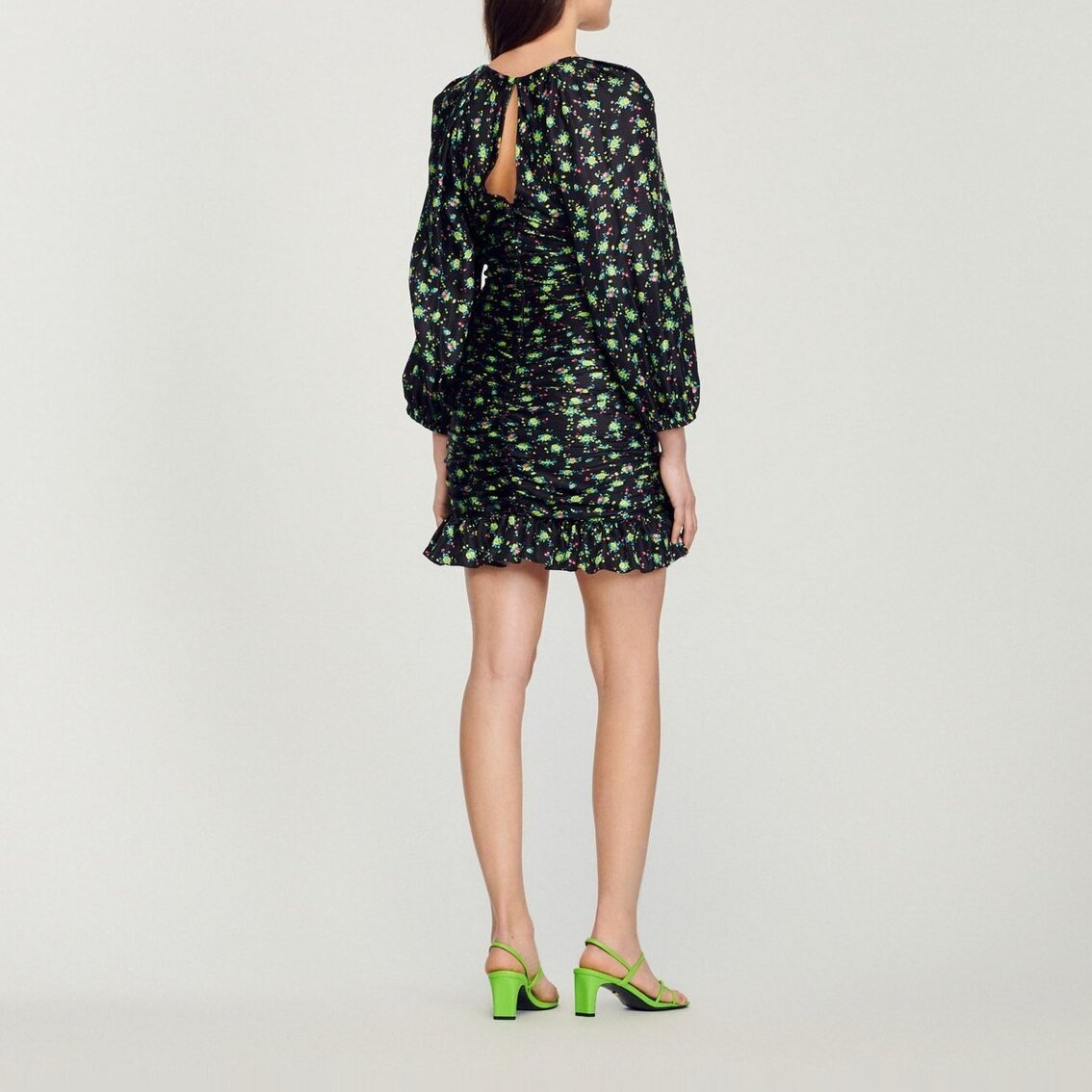 Kurzes gerafftes Kleid mit Blumenprint Sandro Second-Hand photo 6