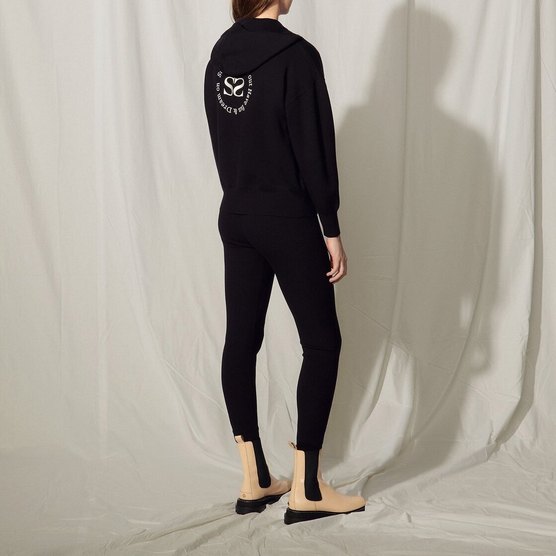 Hoodie met rits, borduursel op de rug Sandro tweedehands photo 3