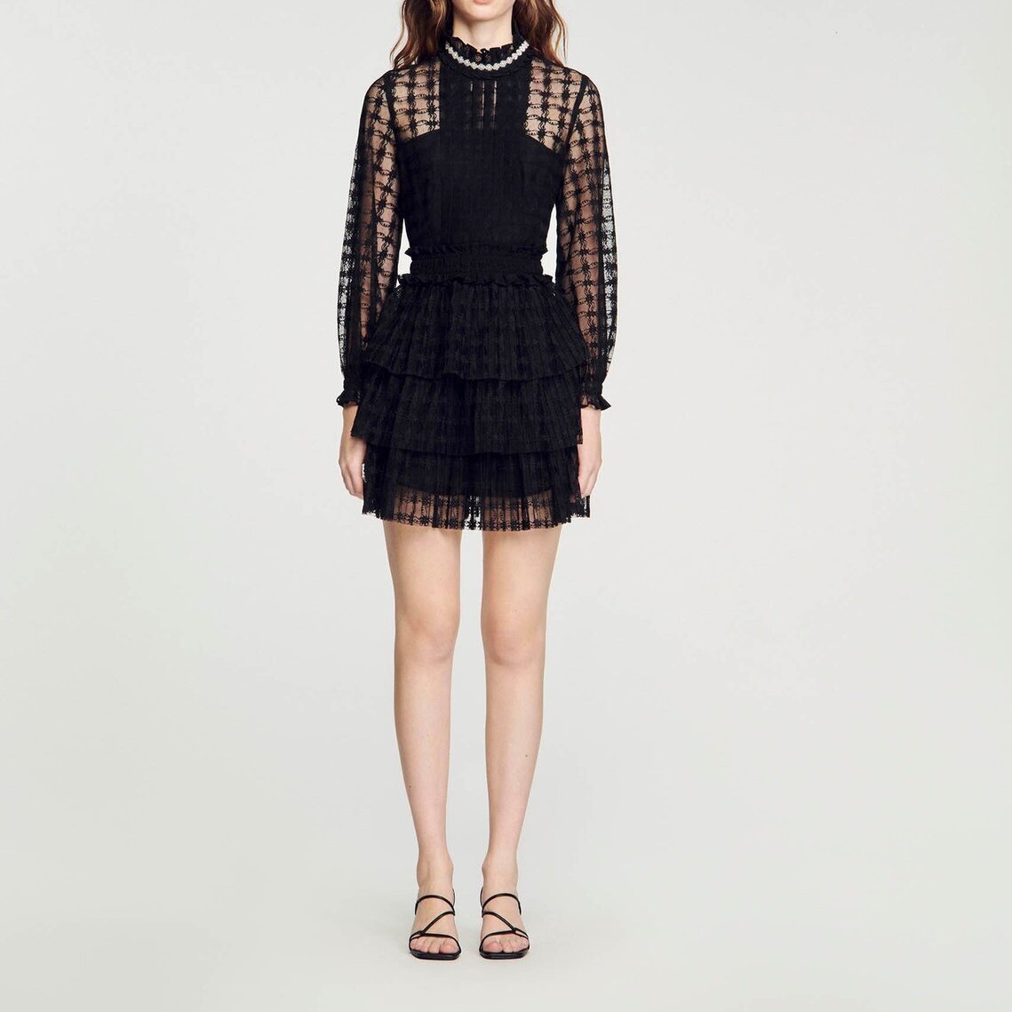 Robe courte en dentelle Sandro seconde main photo 3