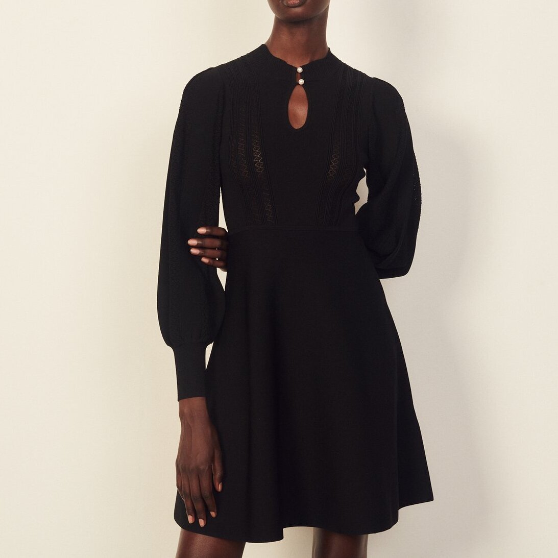 Robe Noir Sandro seconde main photo 2