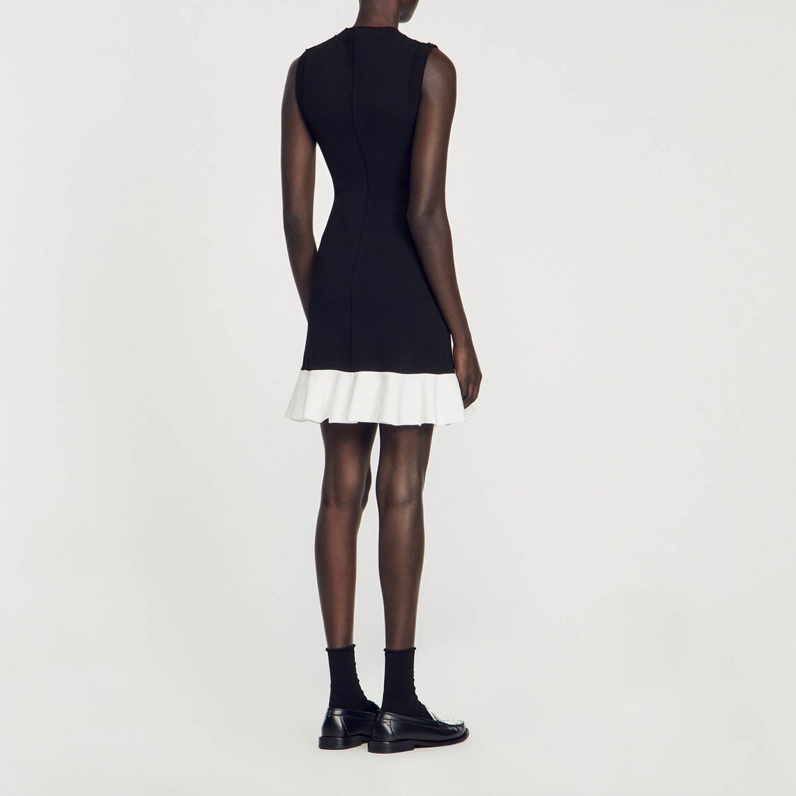 Robe courte bicolore Sandro seconde main photo 5