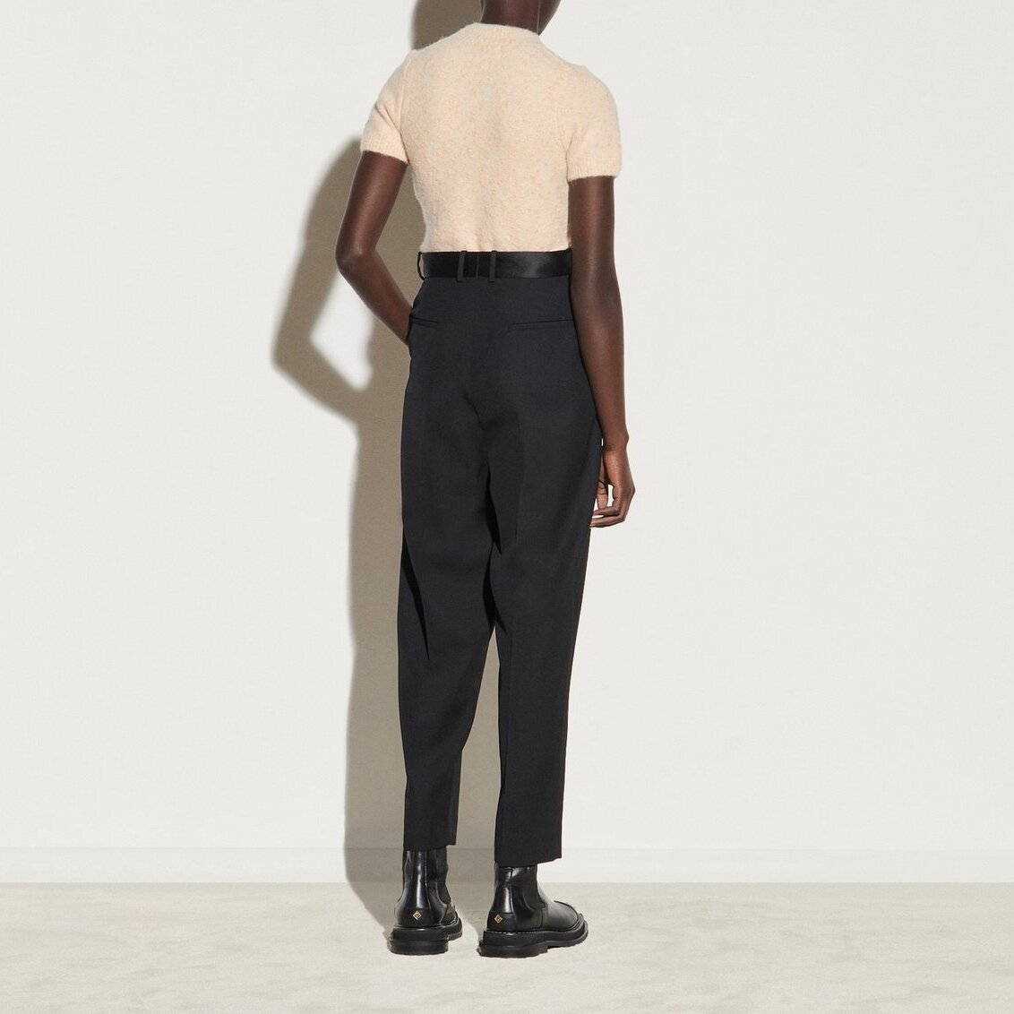Gerade Hose aus zwei Materialien Sandro Second-Hand photo 2