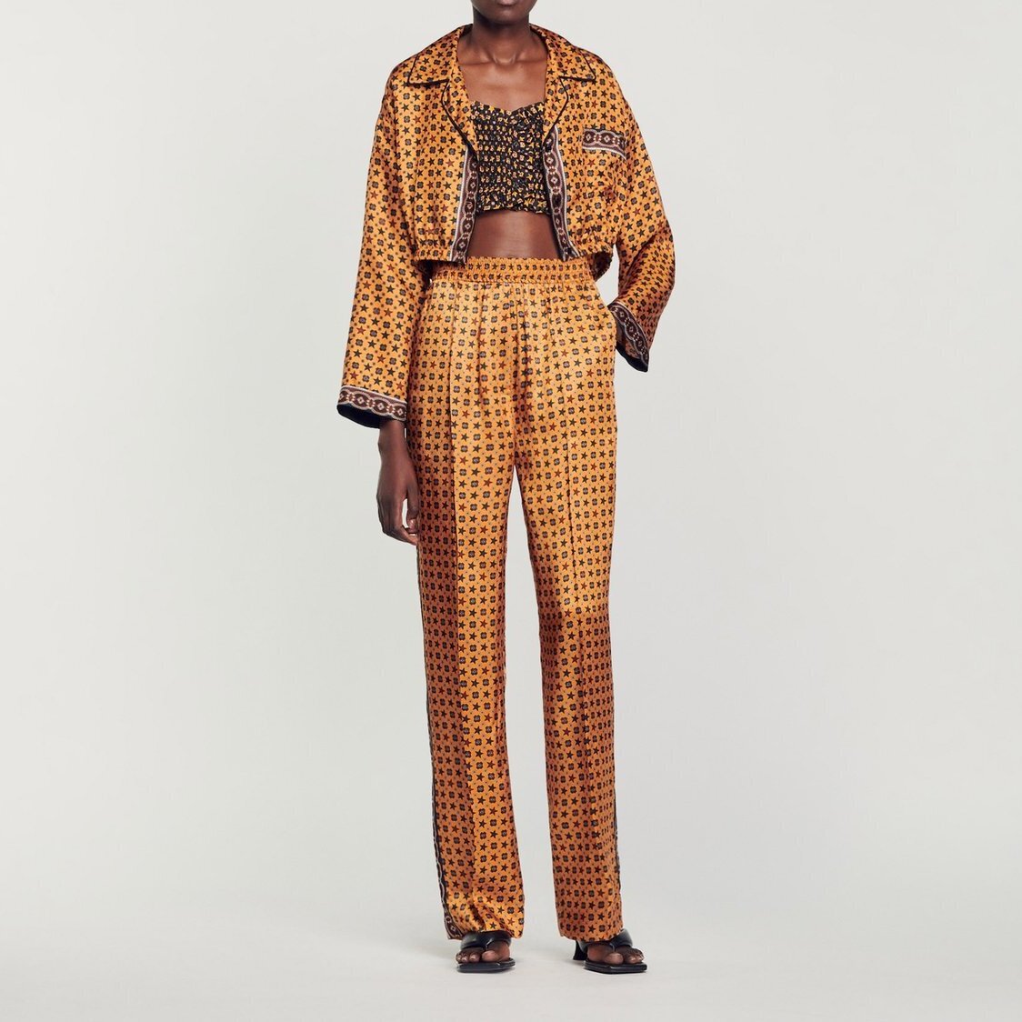 Pantalon satiné imprimé Sandro seconde main photo 2