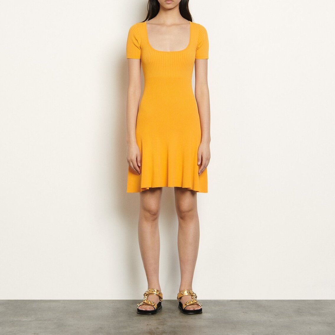Short ribbed knit Dress Sandro tweedehands photo 2