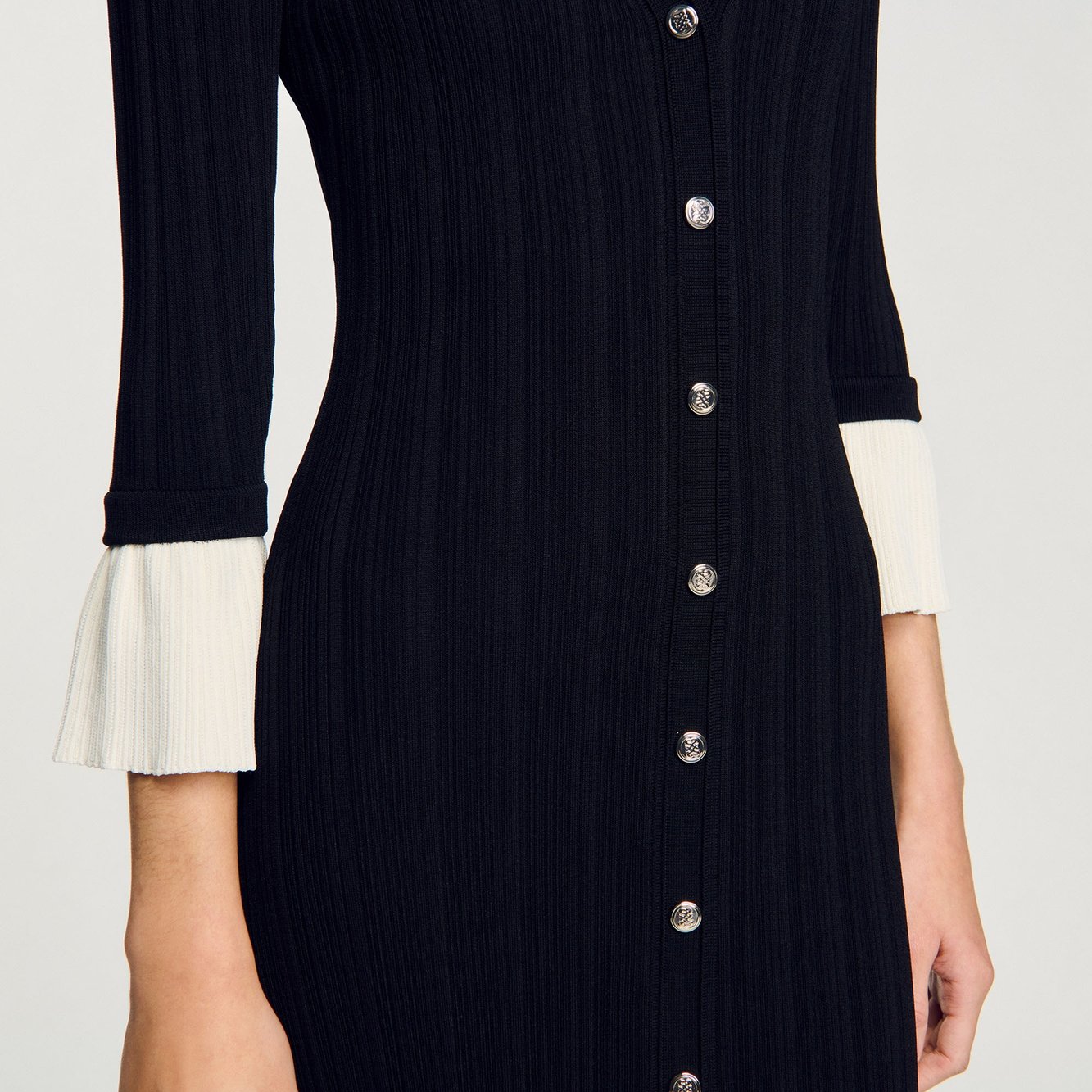 Robe longue en maille avec col V Sandro seconde main photo 5