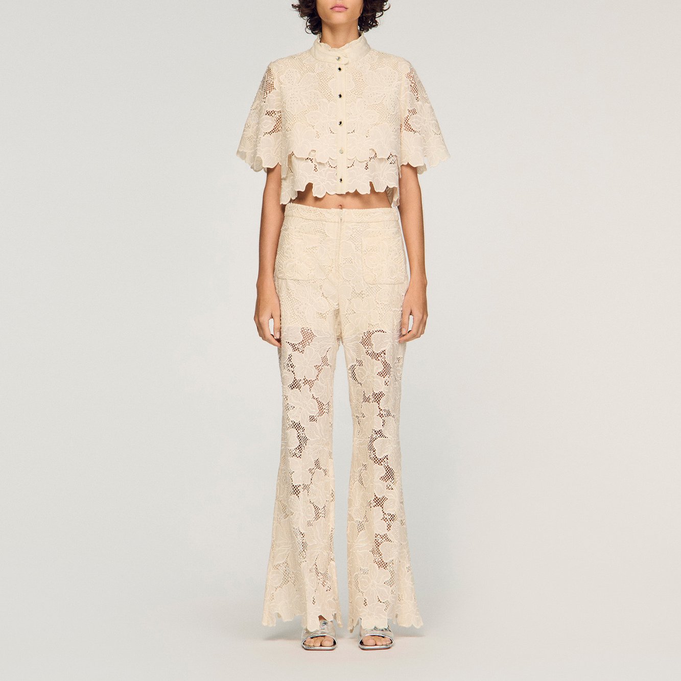 Chemise courte en guipure florale Sandro seconde main photo 4