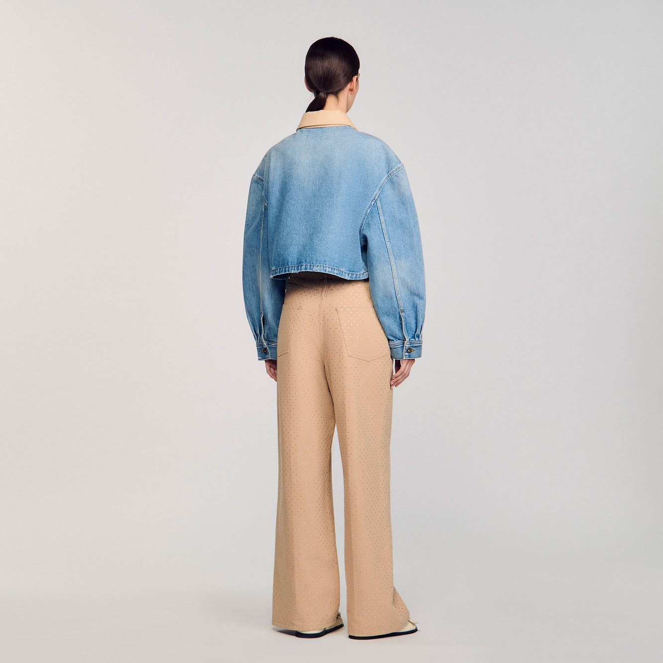 Jeansjacke mit Nieten Sandro Second-Hand photo 2
