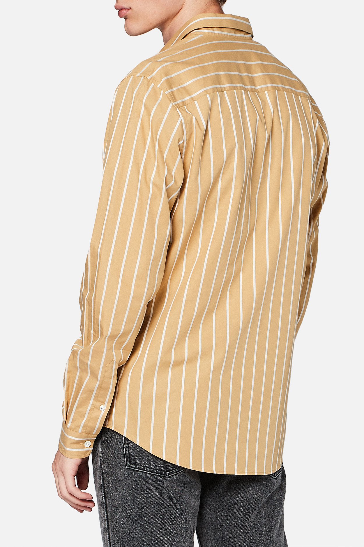 Chemise col classique poche poitrine Ami seconde main photo 5