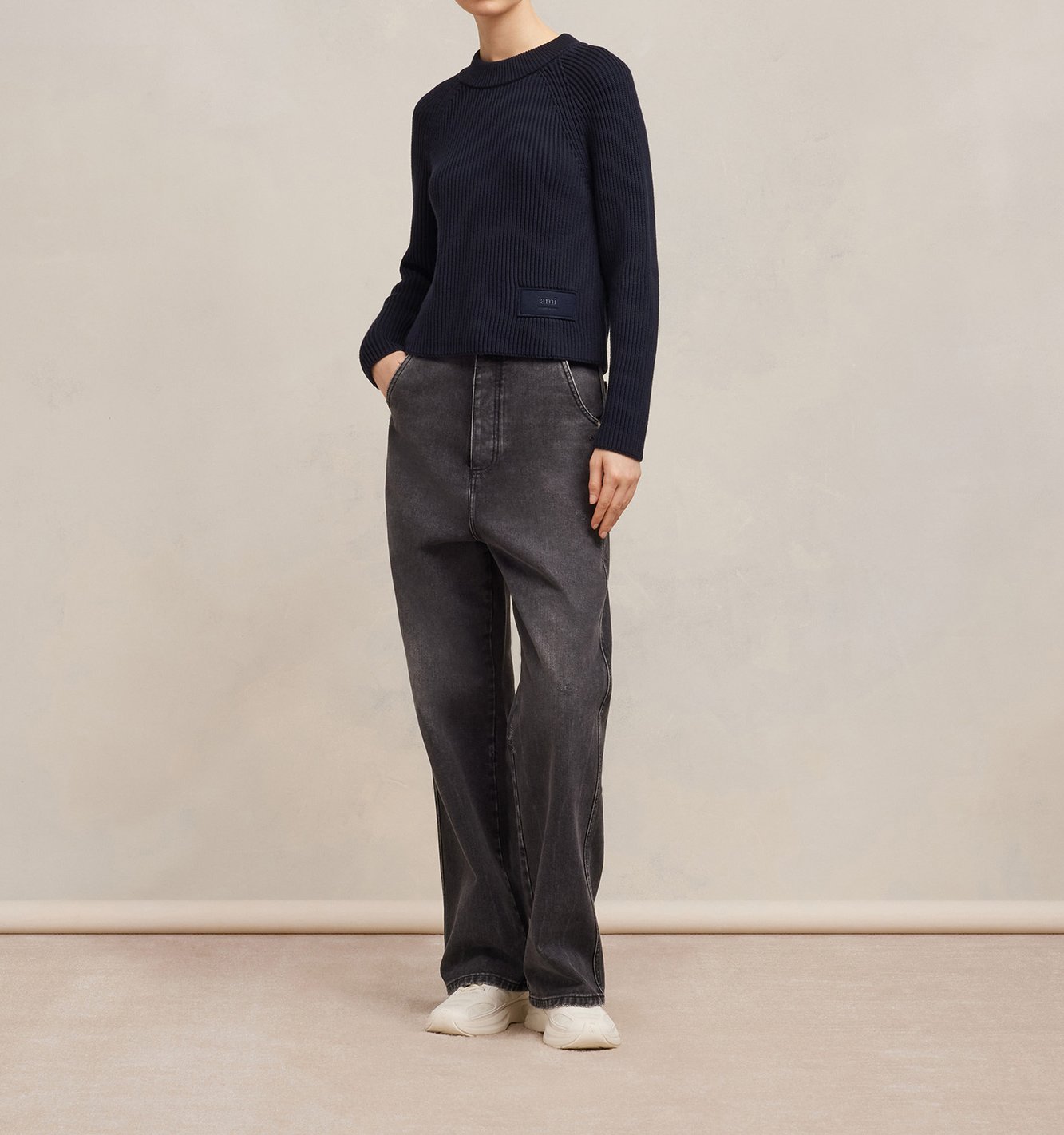 Pull etiquette ami Ami seconde main photo 4