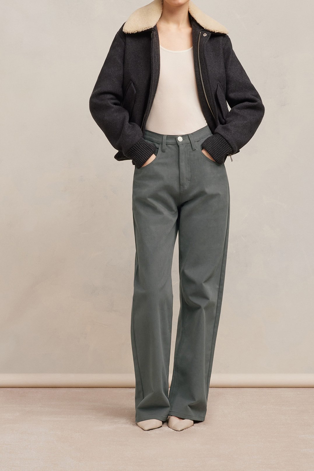 Pantalon straight relaxed Ami seconde main photo 3