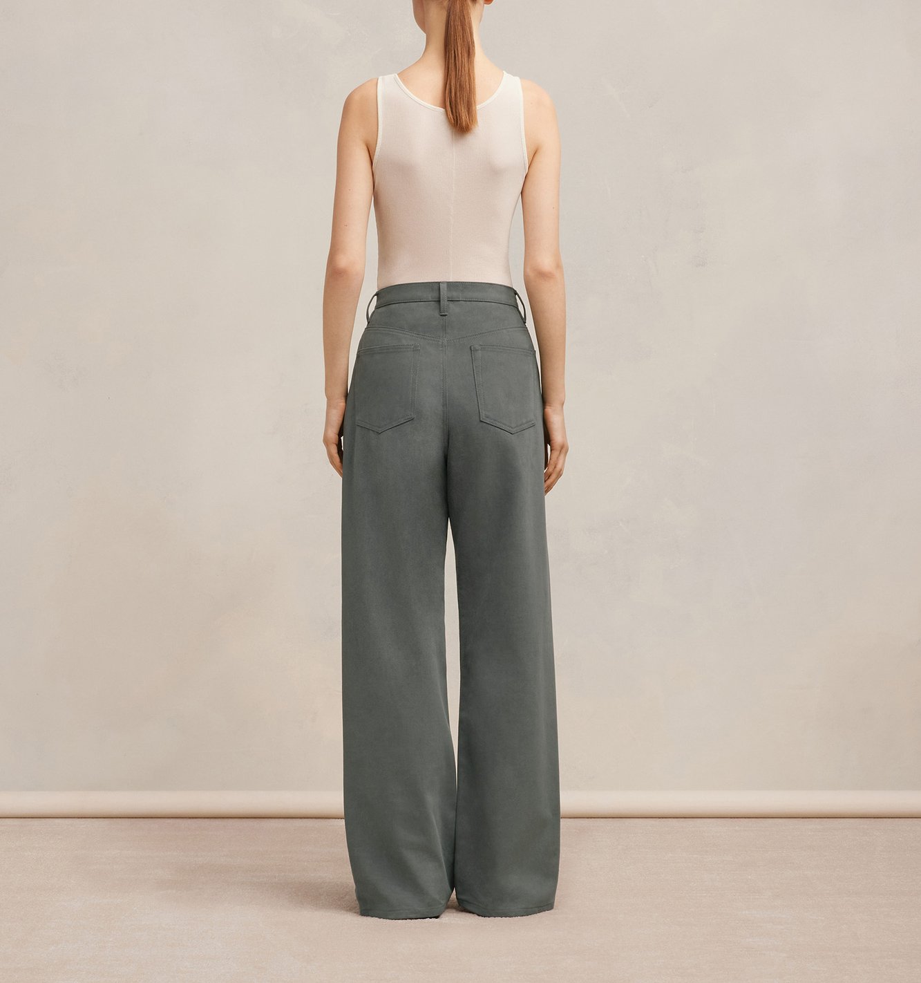 Pantalon straight relaxed Ami seconde main photo 7