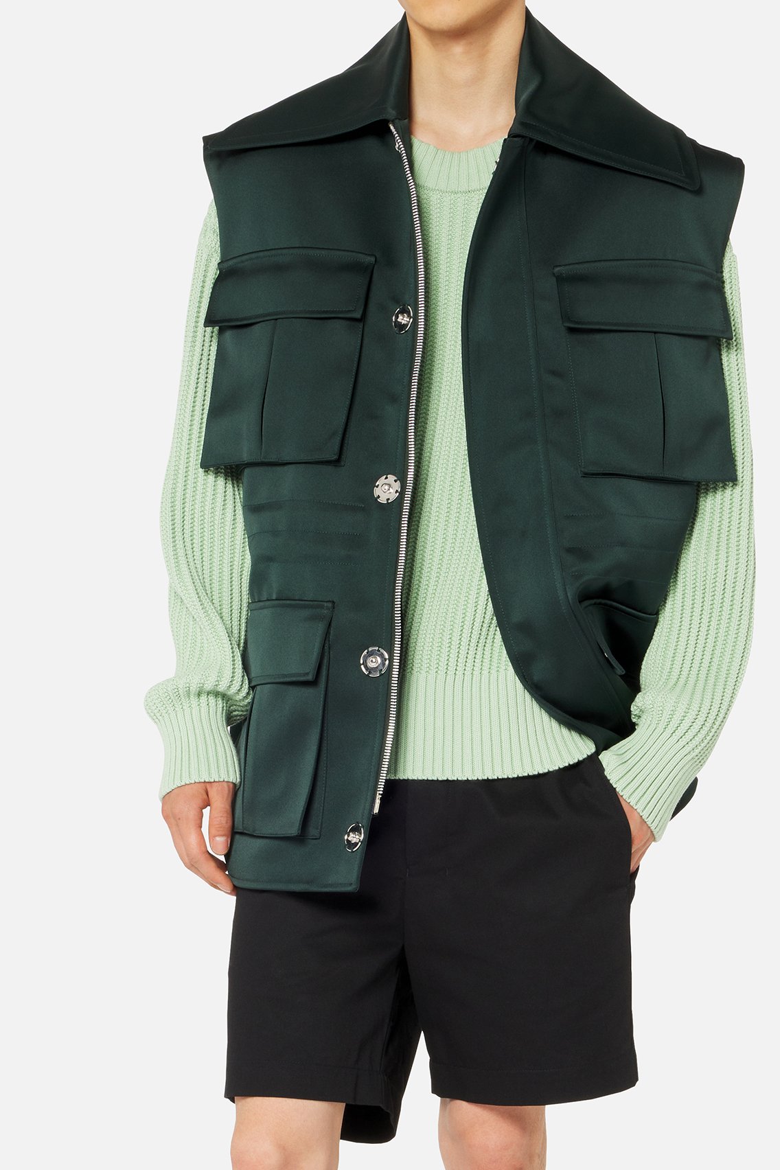 Sleeveless jacket with patch pockets Ami second-hand photo 3