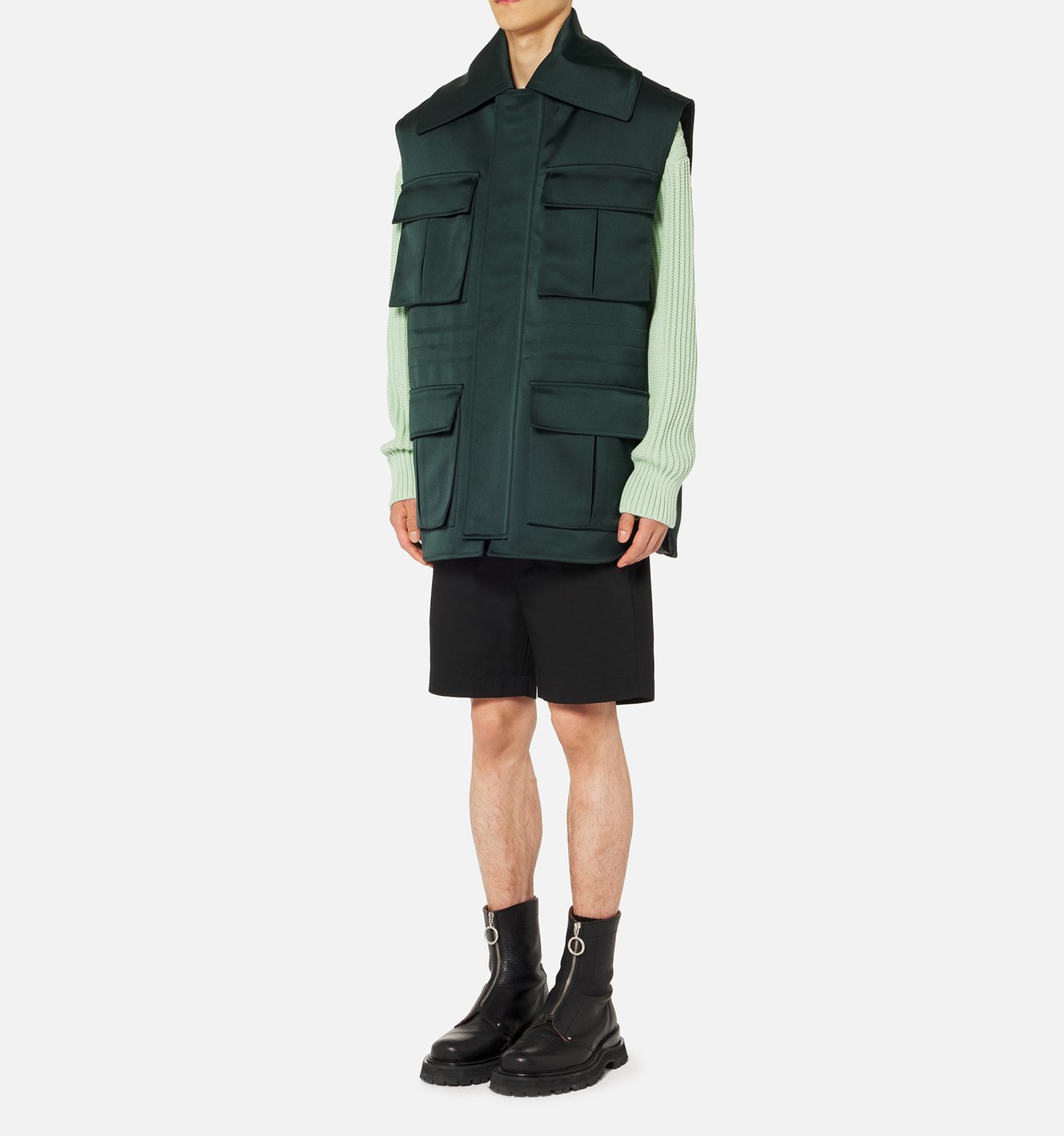 Sleeveless jacket with patch pockets Ami second-hand photo 5