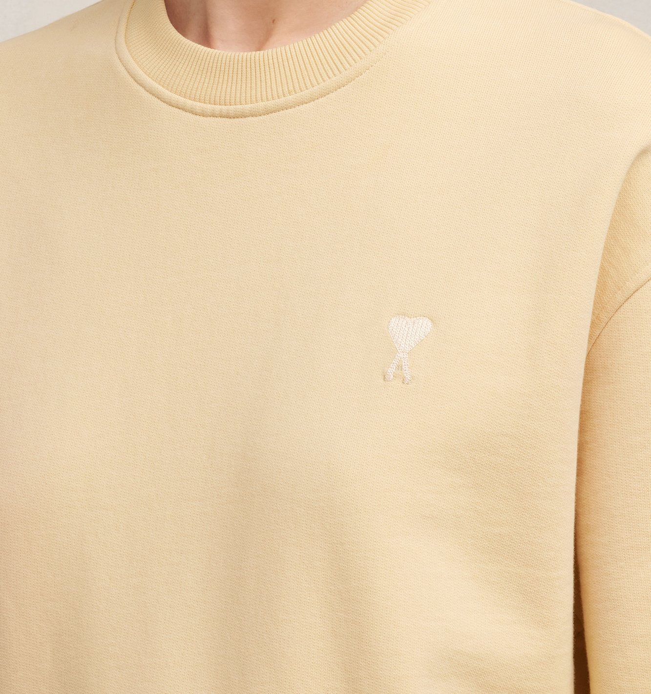 Sweatshirt ami de coeur Ami seconde main photo 8