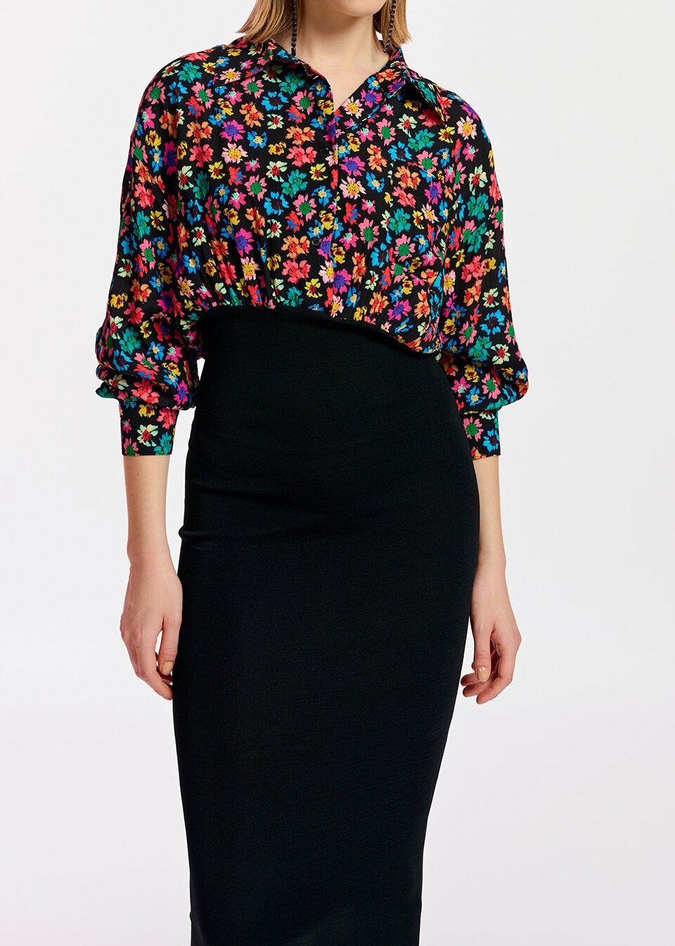 Zwarte ribgebreide midi-jurk met bloemenprint RE—SSENTIEL tweedehands photo 6