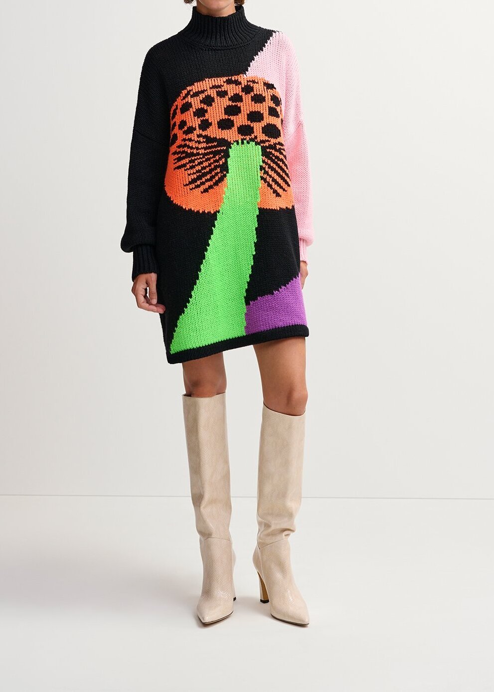Sweaterjurk in kleurrijk intarsia RE—SSENTIEL tweedehands photo 6