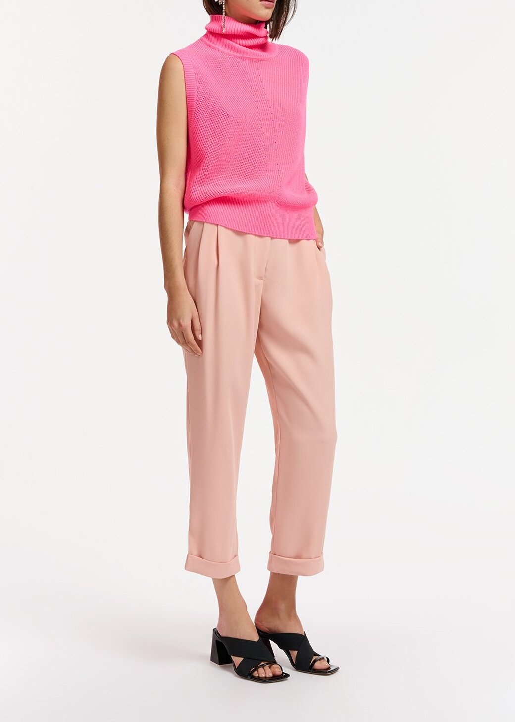 Pantalon fuselé rose vintage RE—SSENTIEL seconde main photo 4