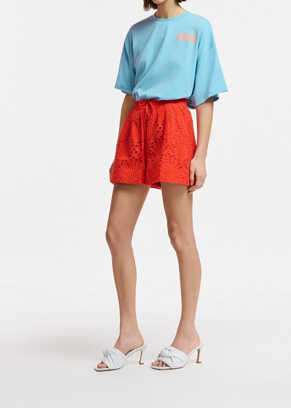 Short en broderie anglaise de coton rouge RE—SSENTIEL seconde main photo 4