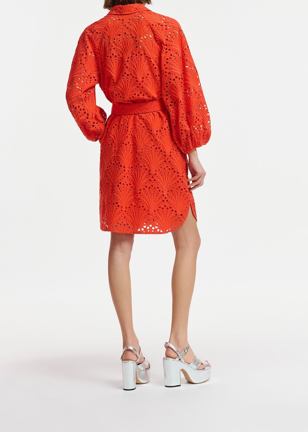 Robe longueur genou en broderie anglaise rouge RE—SSENTIEL seconde main photo 6