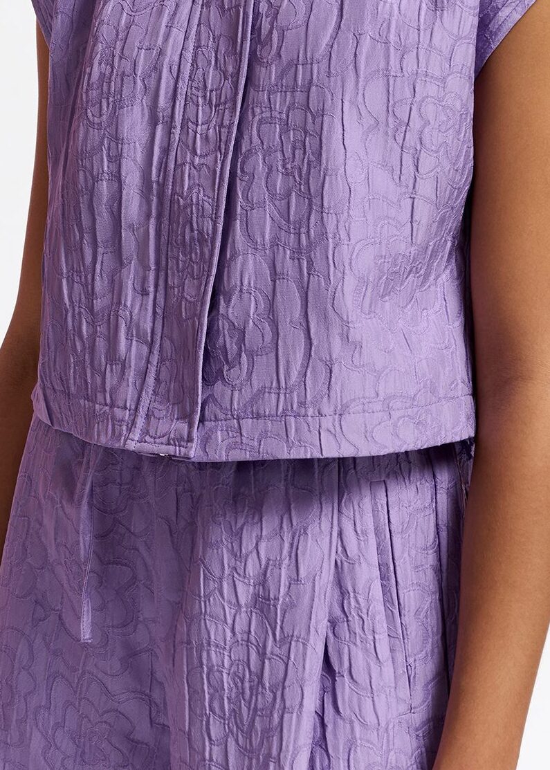 Courte chemise en jacquard fleuri lilas RE—SSENTIEL seconde main photo 8