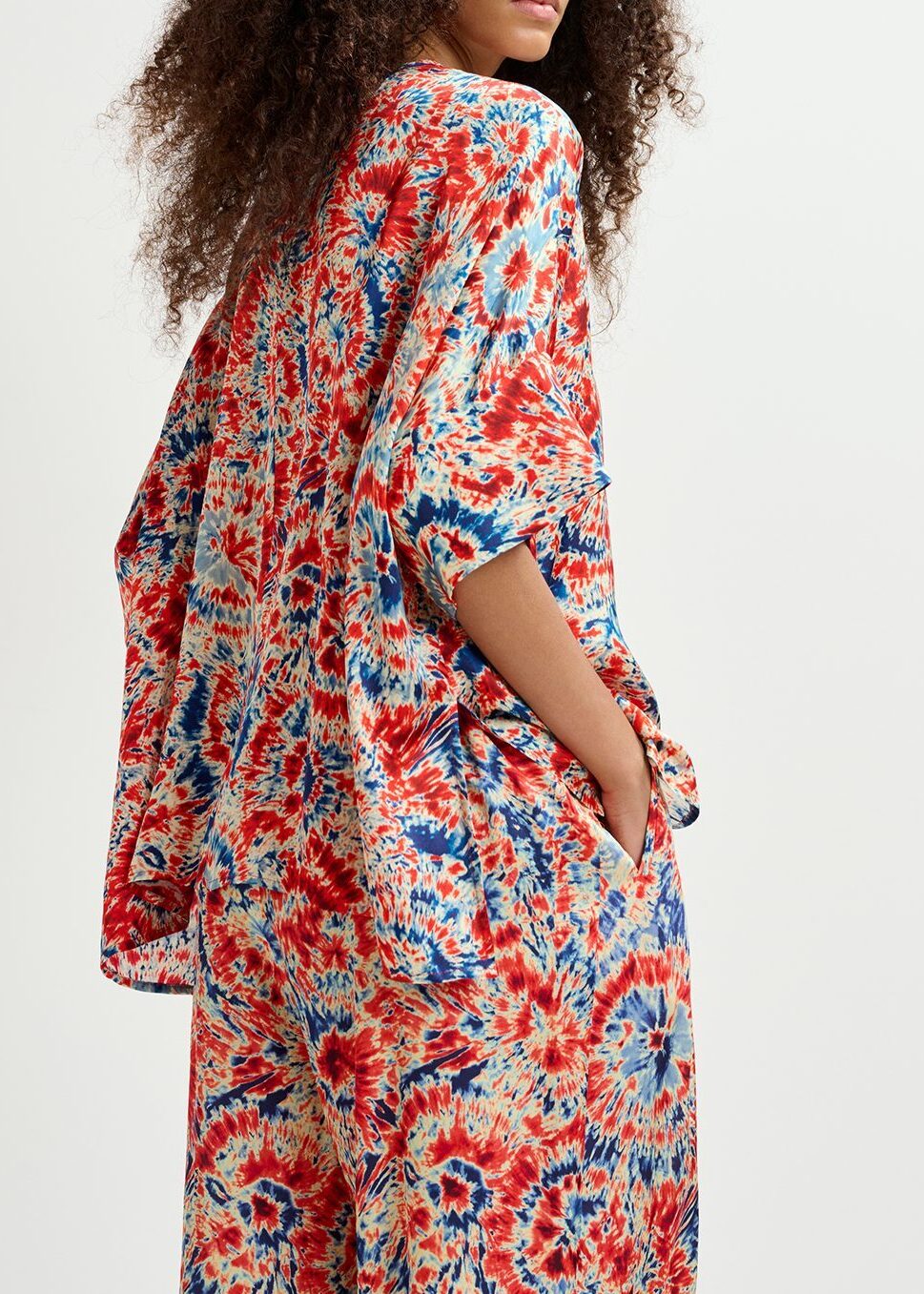 Red and blue tie-dye printed oversized top RE—SSENTIEL second-hand photo 6