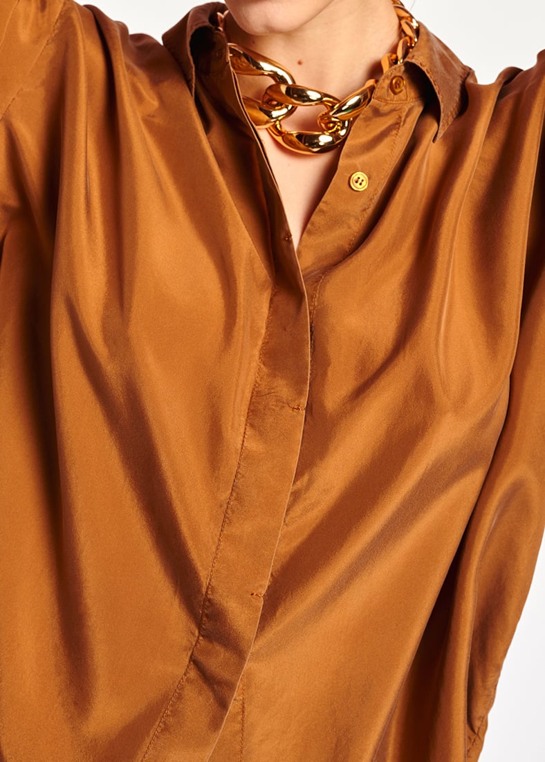 Chemise ample en soie camel RE—SSENTIEL seconde main photo 4