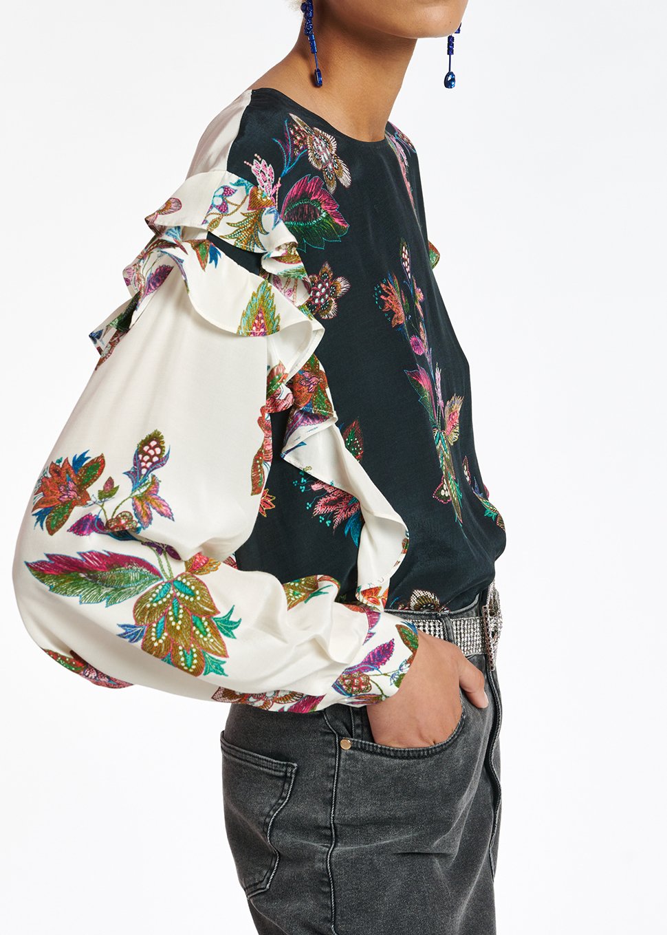 Zwart en witte top met bloemenprint RE—SSENTIEL tweedehands photo 3