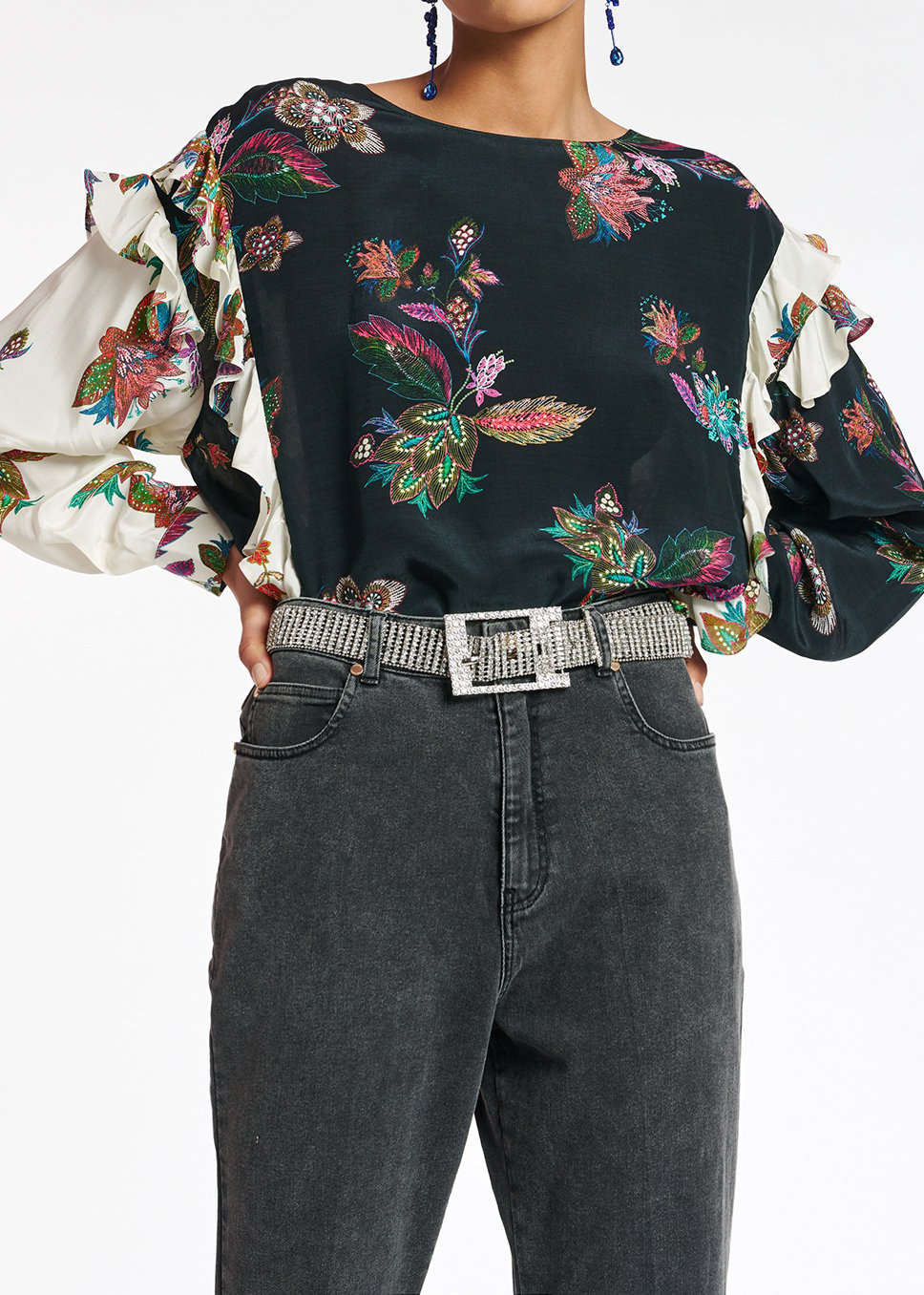 Zwart en witte top met bloemenprint RE—SSENTIEL tweedehands photo 6