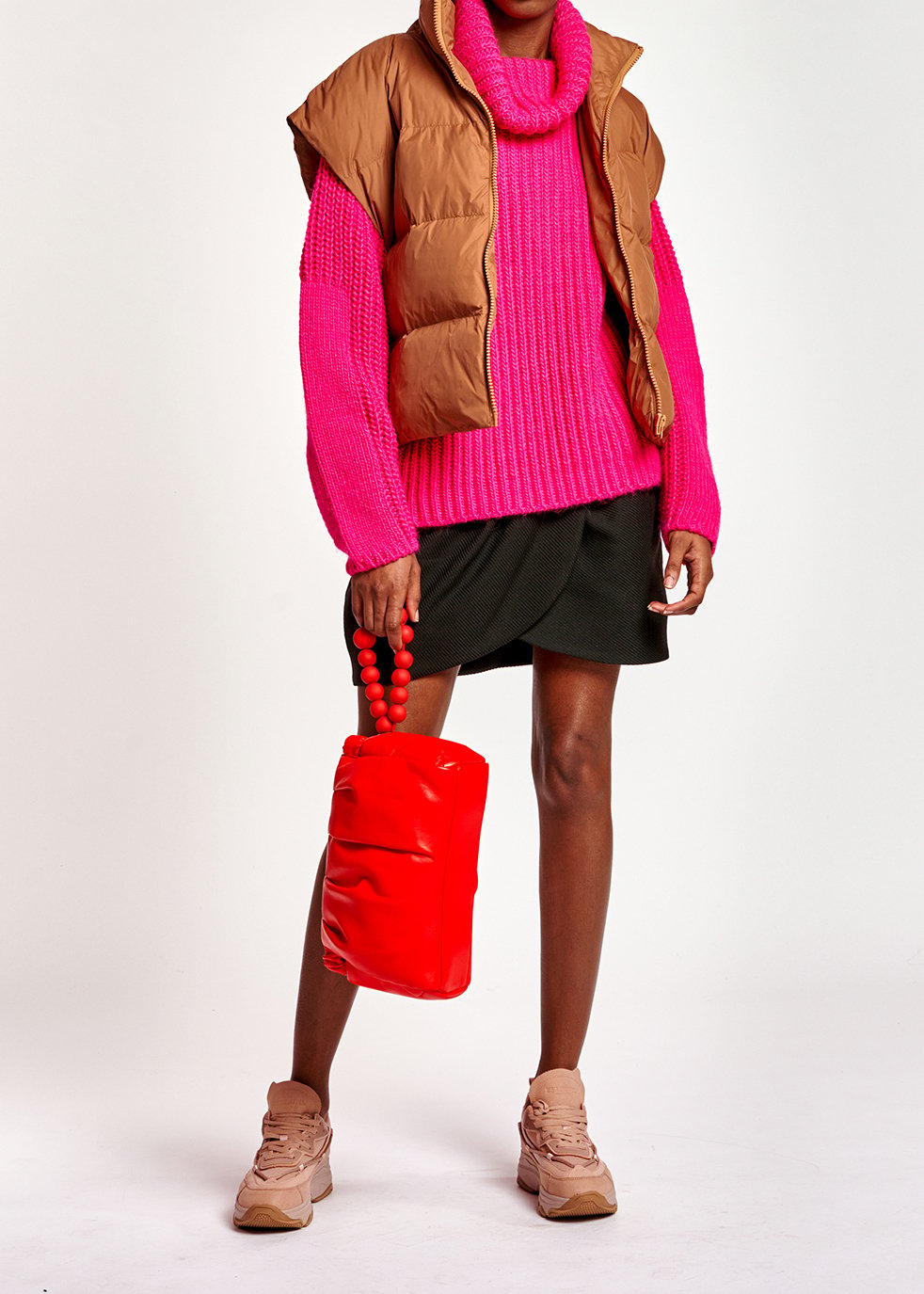 Brown sleeveless puffer jacket RE—SSENTIEL second-hand photo 5