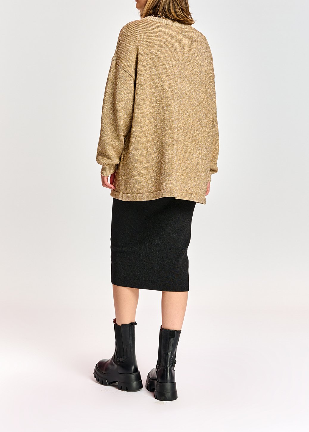 Pull doré à  coupe ample RE—SSENTIEL seconde main photo 6