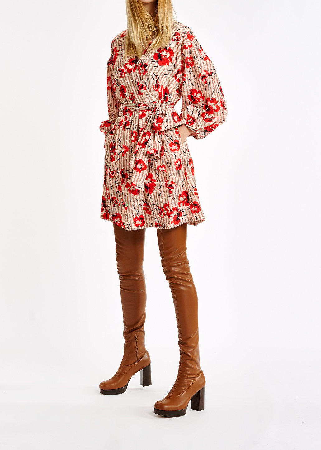 Red and brown floral print mini-length wrap dress RE—SSENTIEL second-hand photo 8