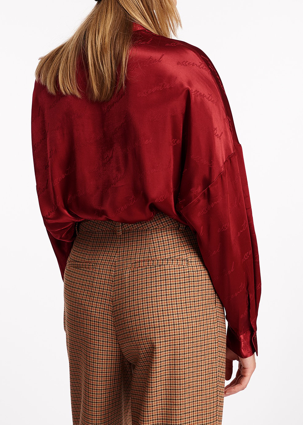 Amodest oversized hemd RE—SSENTIEL tweedehands photo 4