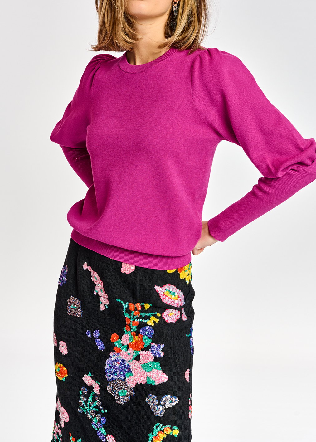 Pull pourpre aux épaules bouffantes RE—SSENTIEL seconde main photo 6