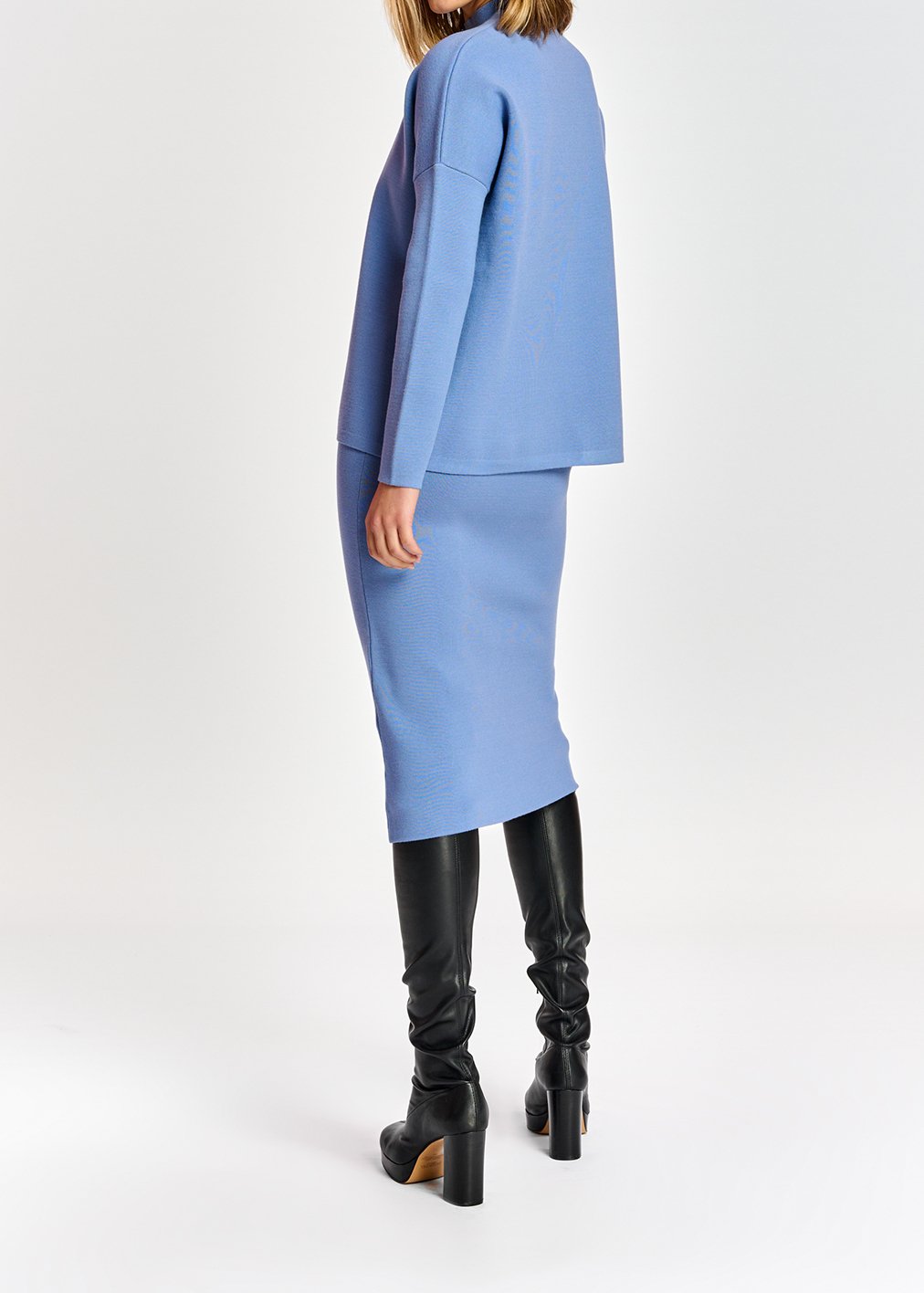 Jupe midi en tricot bleu RE—SSENTIEL seconde main photo 4