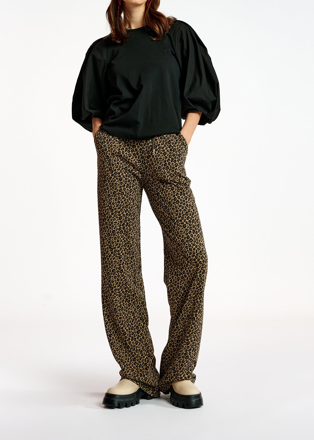Jacquard gebreide broek met luipaardmotief RE—SSENTIEL tweedehands photo 3