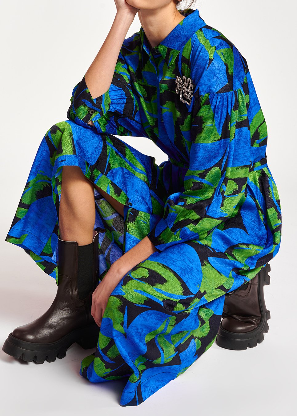 Midi-jurk met abstracte print in blauw, zwart en groen RE—SSENTIEL tweedehands photo 3