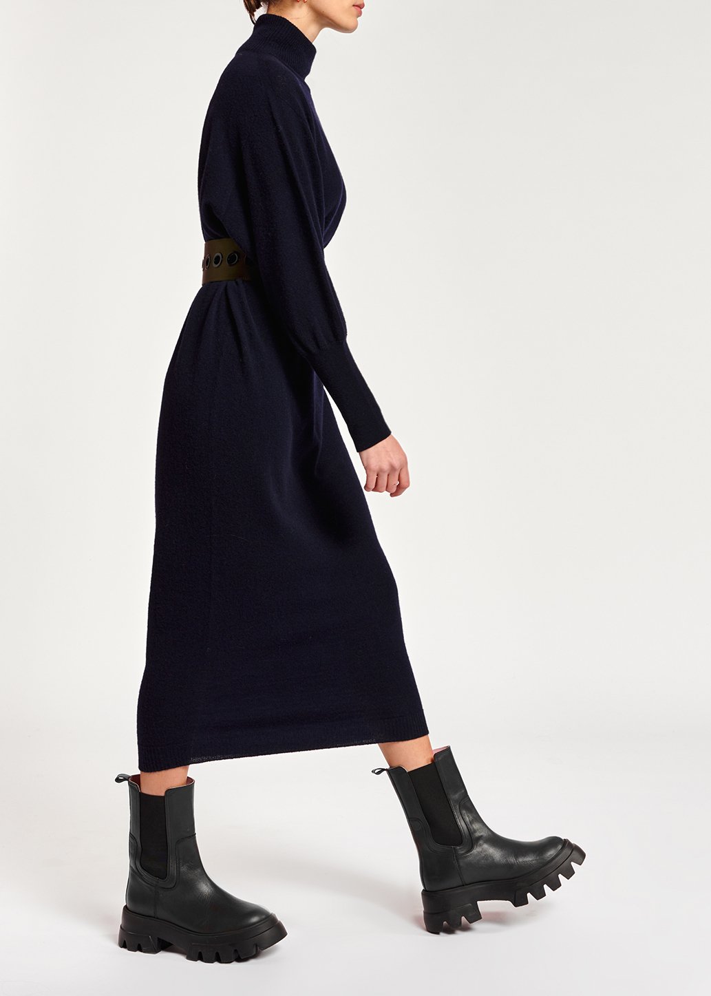 Donkerblauwe midi-jurk gebreid met merinoswol RE—SSENTIEL tweedehands photo 5
