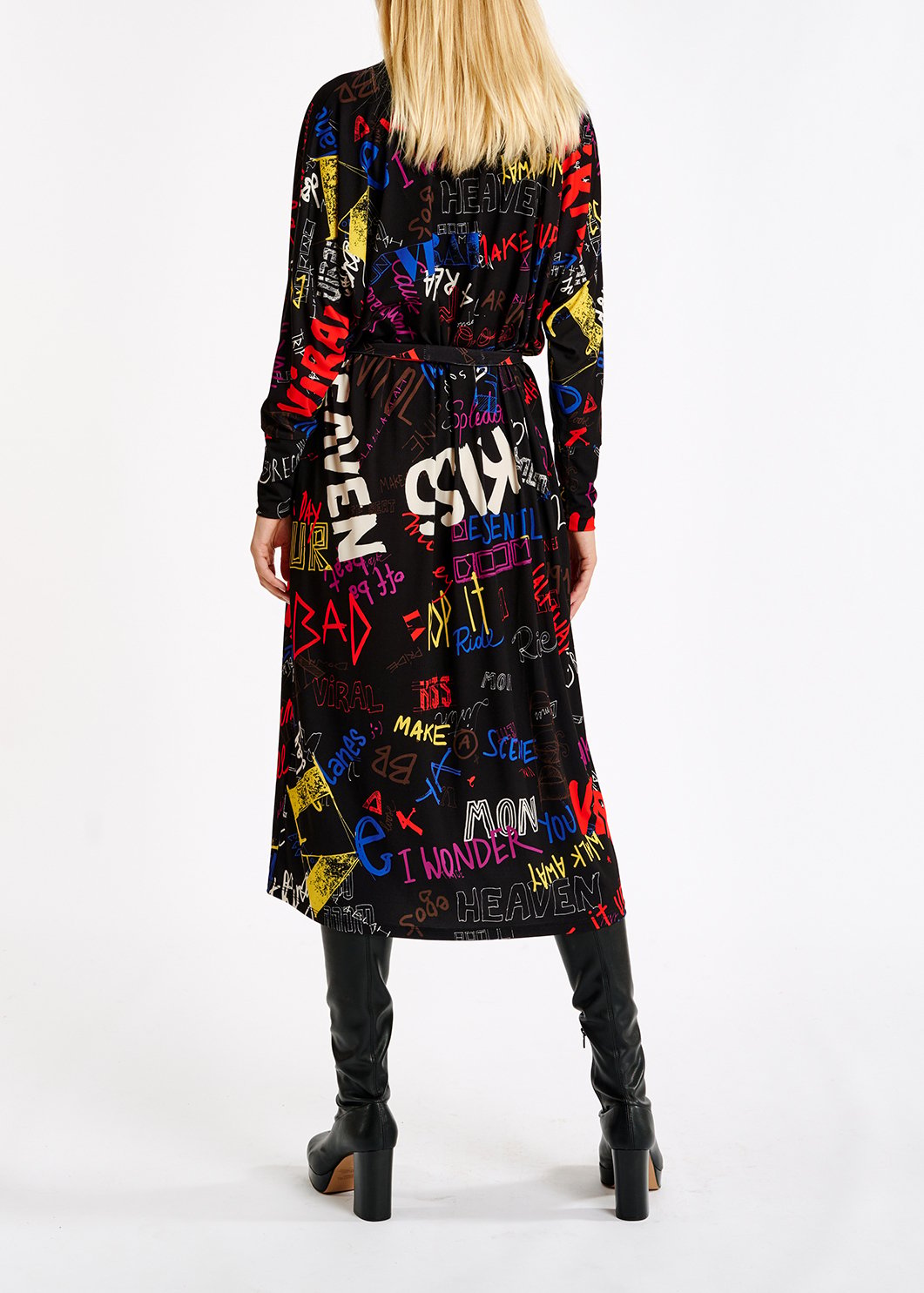 Robe midi avec texte imprimé RE—SSENTIEL seconde main photo 5