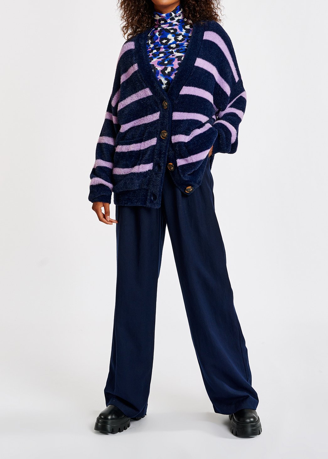 Atractive cardigan RE—SSENTIEL tweedehands photo 3